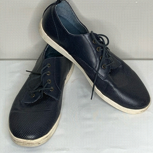 ALDO Dressy Sneaker Size 12 casual Shoe Navy Blue